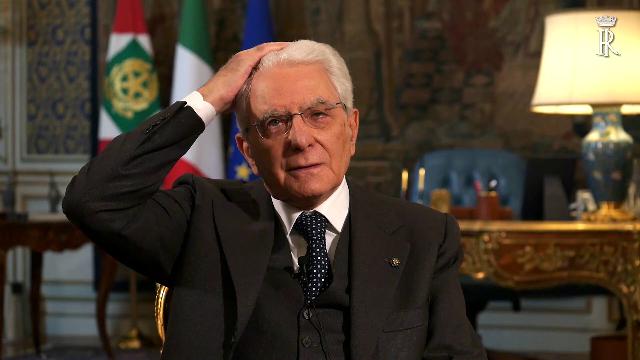 Il fuori onda di Mattarella, errore e pregiudizio: perché è una scelta voluta